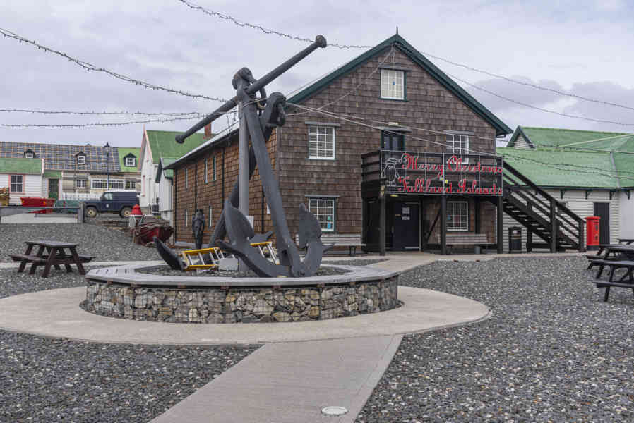Islas Falkland o Malvinas 017 - Port Stanley - Historic Dockyard Museum.jpg
